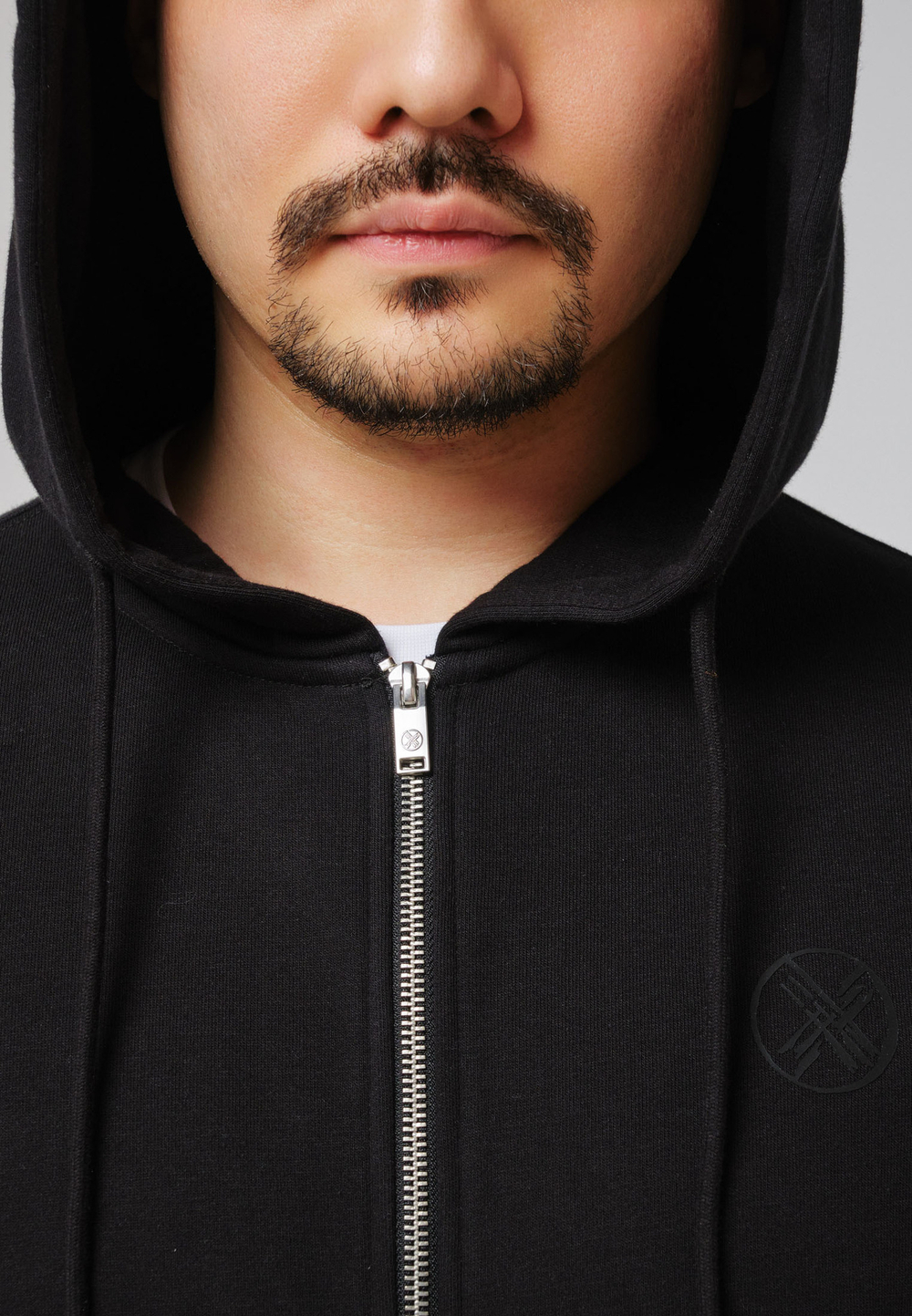 Кофта на замке с капюшоном ARGYMAQ BLACK