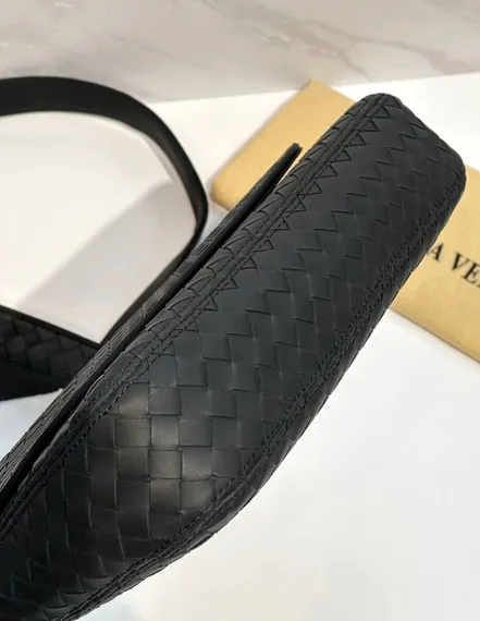 Сумка через плечо Bottega Venetta, чёрный
