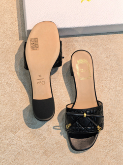 Сабо Christian Dior