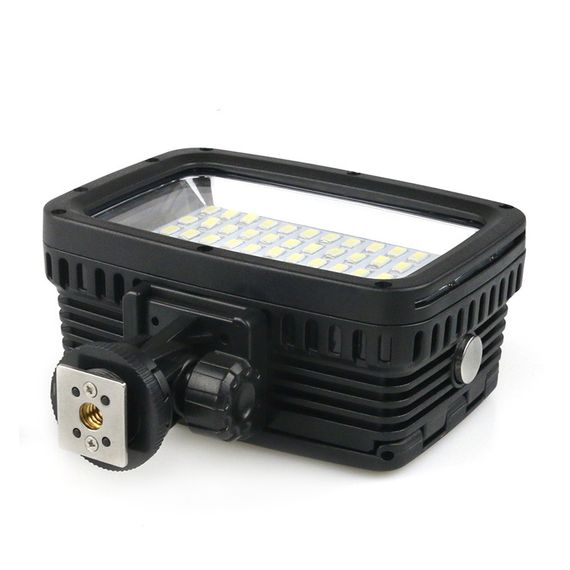 Фонарь для съёмки Sea Frogs SL-101 LED (1800 люмен)