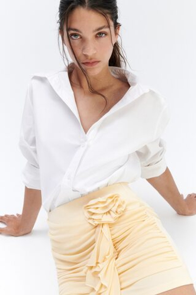 Мини-юбка с цветком - H&M