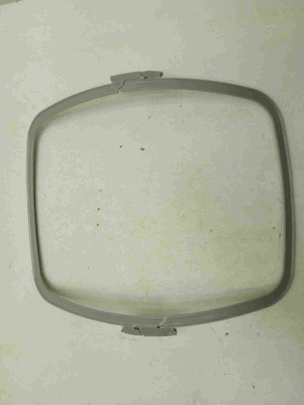 ZWY61023C кт196 Хомут крепления манжеты для стиральной машины Zanussi ZWY61023C б/у
