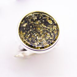 Ювелирное кольцо из серебра 925° с янтарём