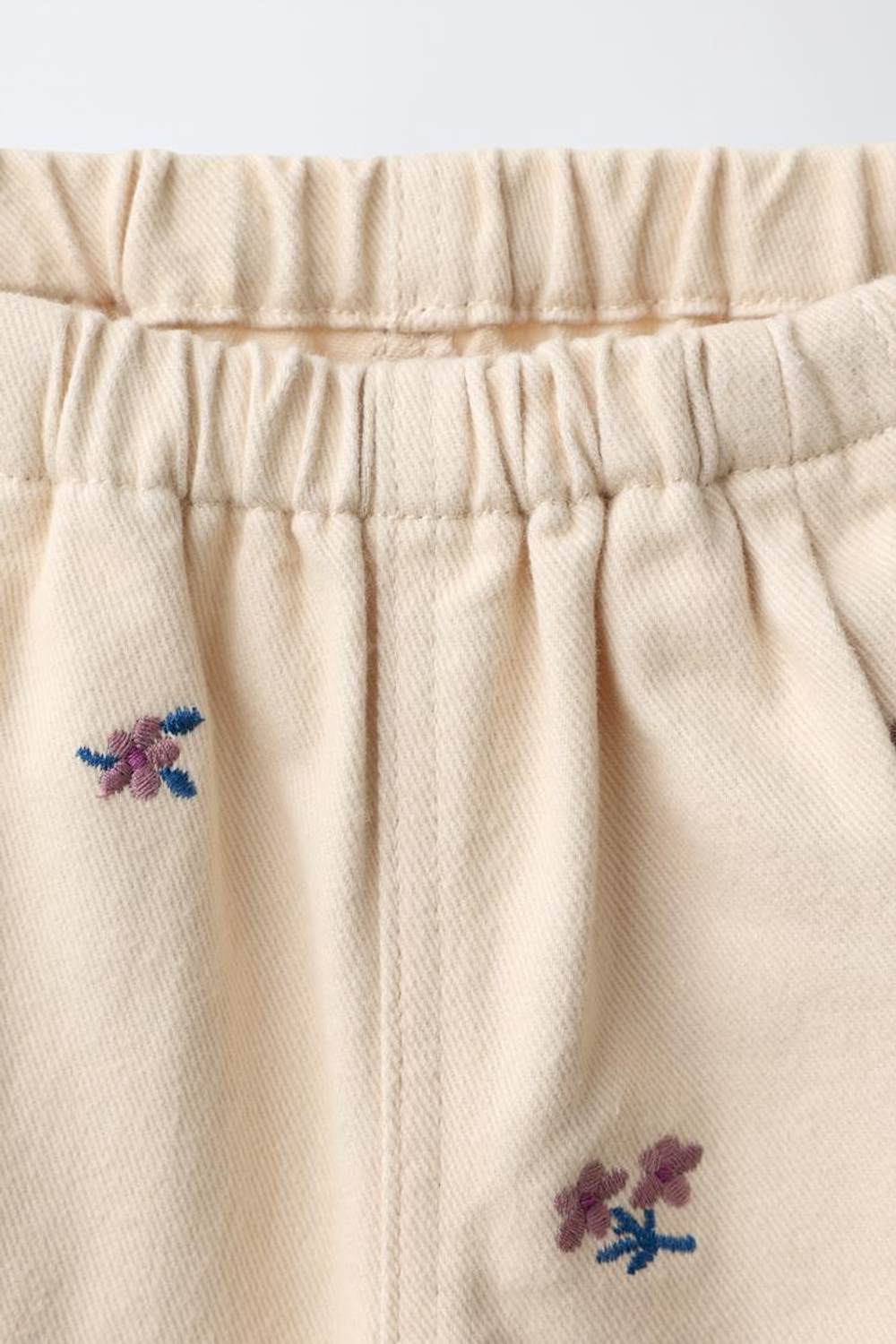 ZARA БРЮКИ BAGGY ИЗ ТВИЛА С ВЫШИВКОЙ, ЭКРЮ