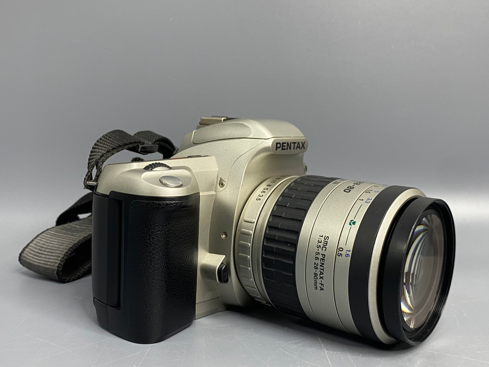 Pentax MZ-60 kit SMC Pentax-FA 28-80mm