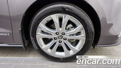 Toyota Sienna 2.5 Hybrid 2WD — 2021