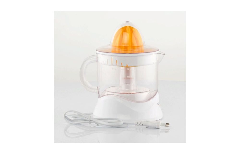 Соковыжималка Scarlett SC-JE50C02 белый Соковыжималка Scarlett SC-JE50C02 белый