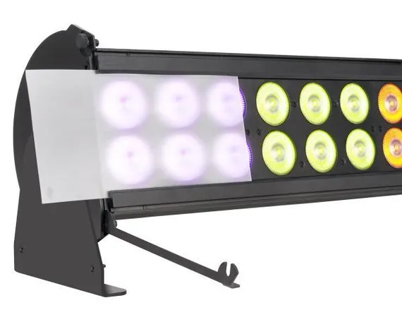 Elation Seven Batten 42 панель LED BAR