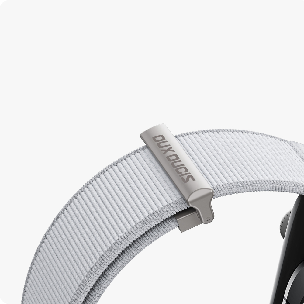 Ремешок светло-серого цвета с магнитной фиксацией для смарт часов Apple Watch размером 42, 44, 45, 46, 49MM, серия Strap (YM Series) от Dux Ducis