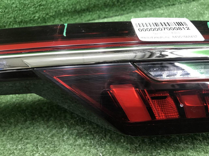 Фонарь крышки багажника Geely Monjaro (2021-н.в.)