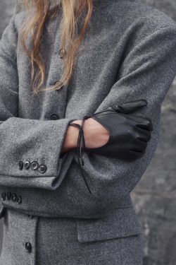 ZARA КОЖАНЫЕ ПЕРЧАТКИ С БАНТОМ, ЧЕРНЫЙ