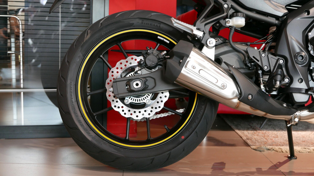 VOGE R525