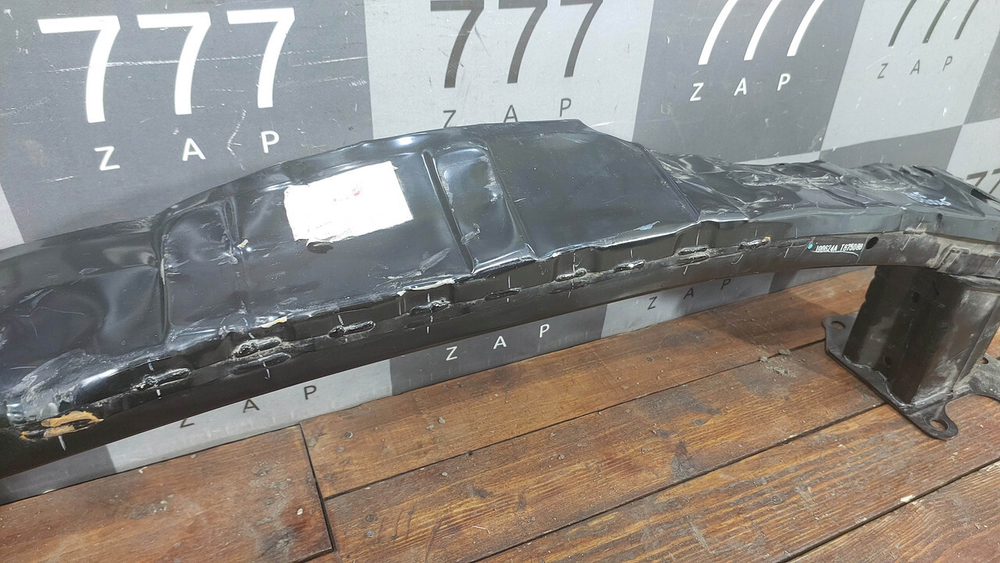 Усилитель переднего бампера Honda CR-V 5 (RW) 16-нв Б/У Оригинал 71130TLER02