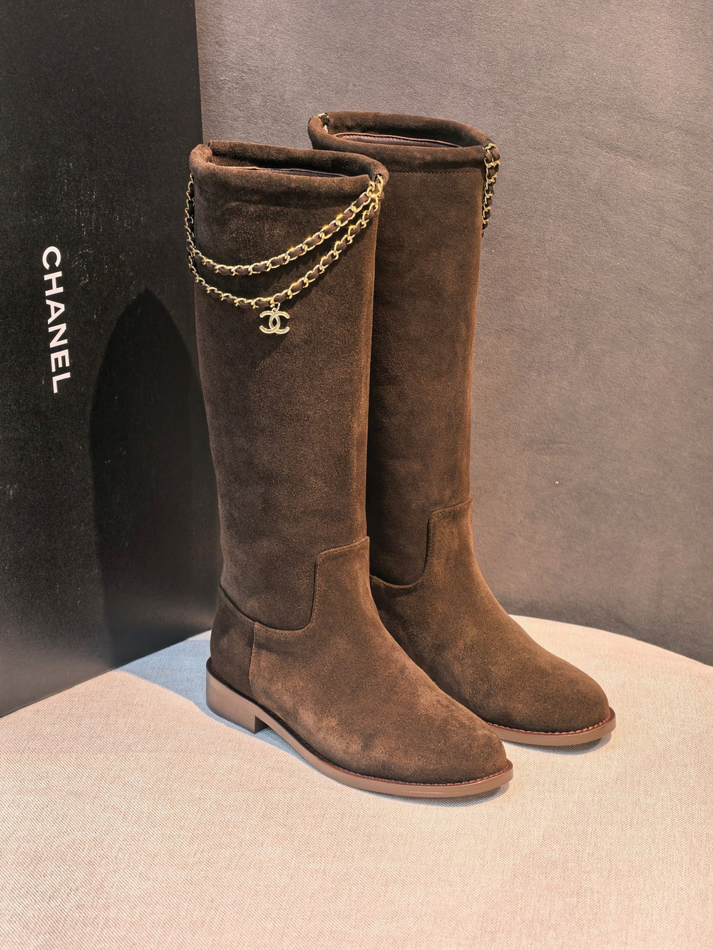 Сапоги Chanel