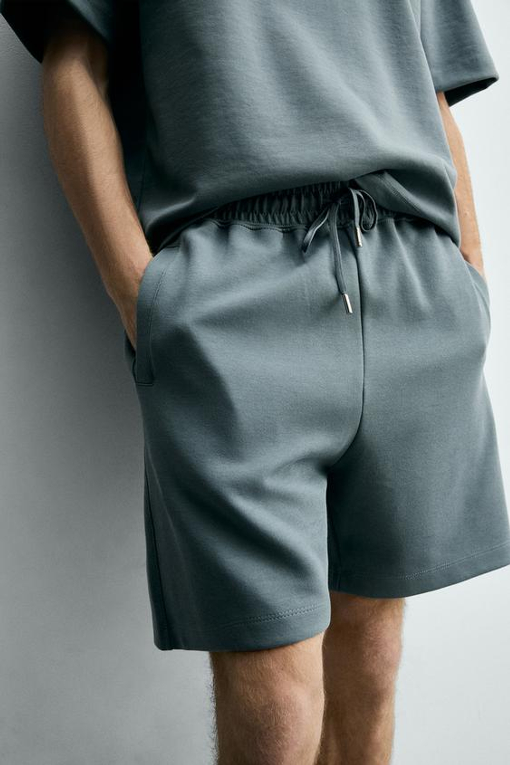 ZARA ШОРТЫ-ДЖОГГЕРЫ RELAXED FIT INTERLOCK, УТИНО-СИНИЙ