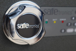 Сейф взломостойкий Safetronics NTR-39ME, электрон. кодовый + мастер ключ, Полка