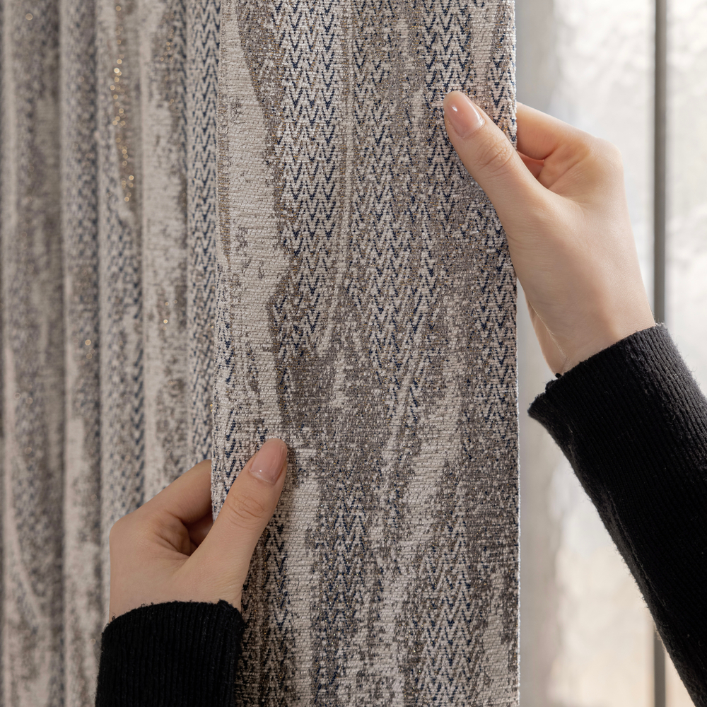 Шторы портьерные «Элеганс» — жаккард с золотистым люрексом, серо-коричневый