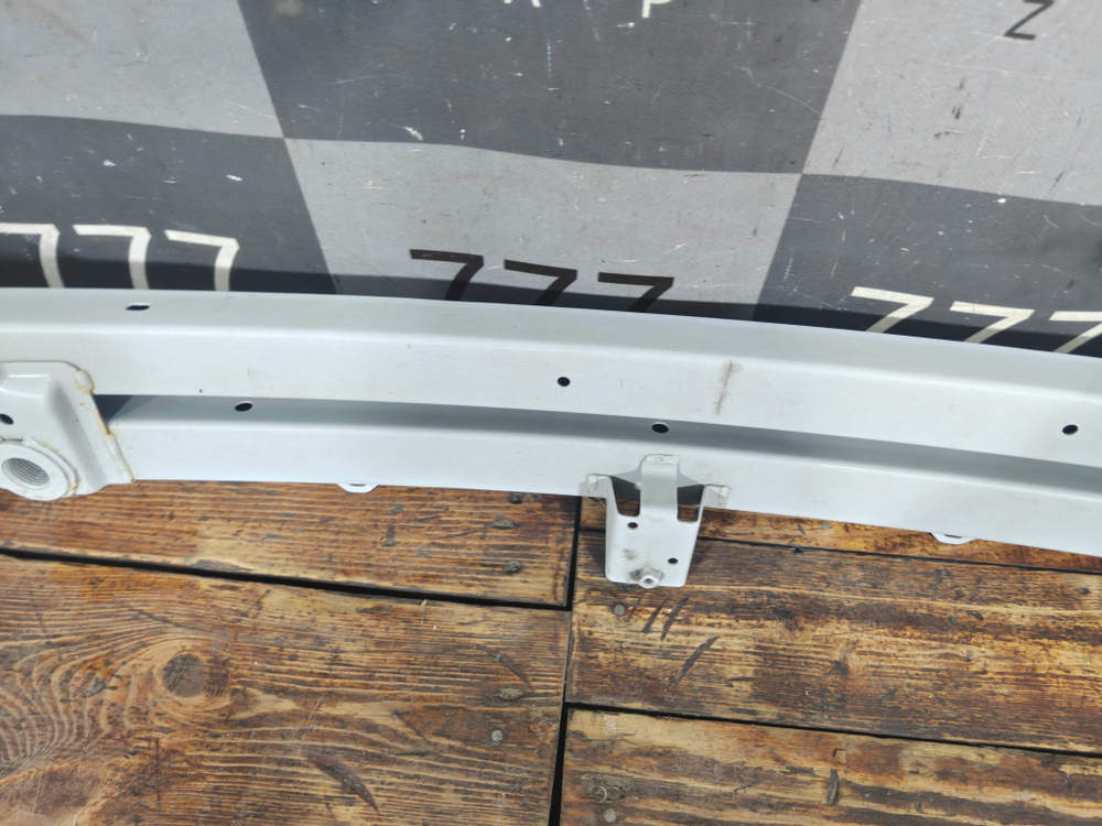 Усилитель переднего бампера Geely Coolray 19-нв Б/У Оригинал 5027092700C15