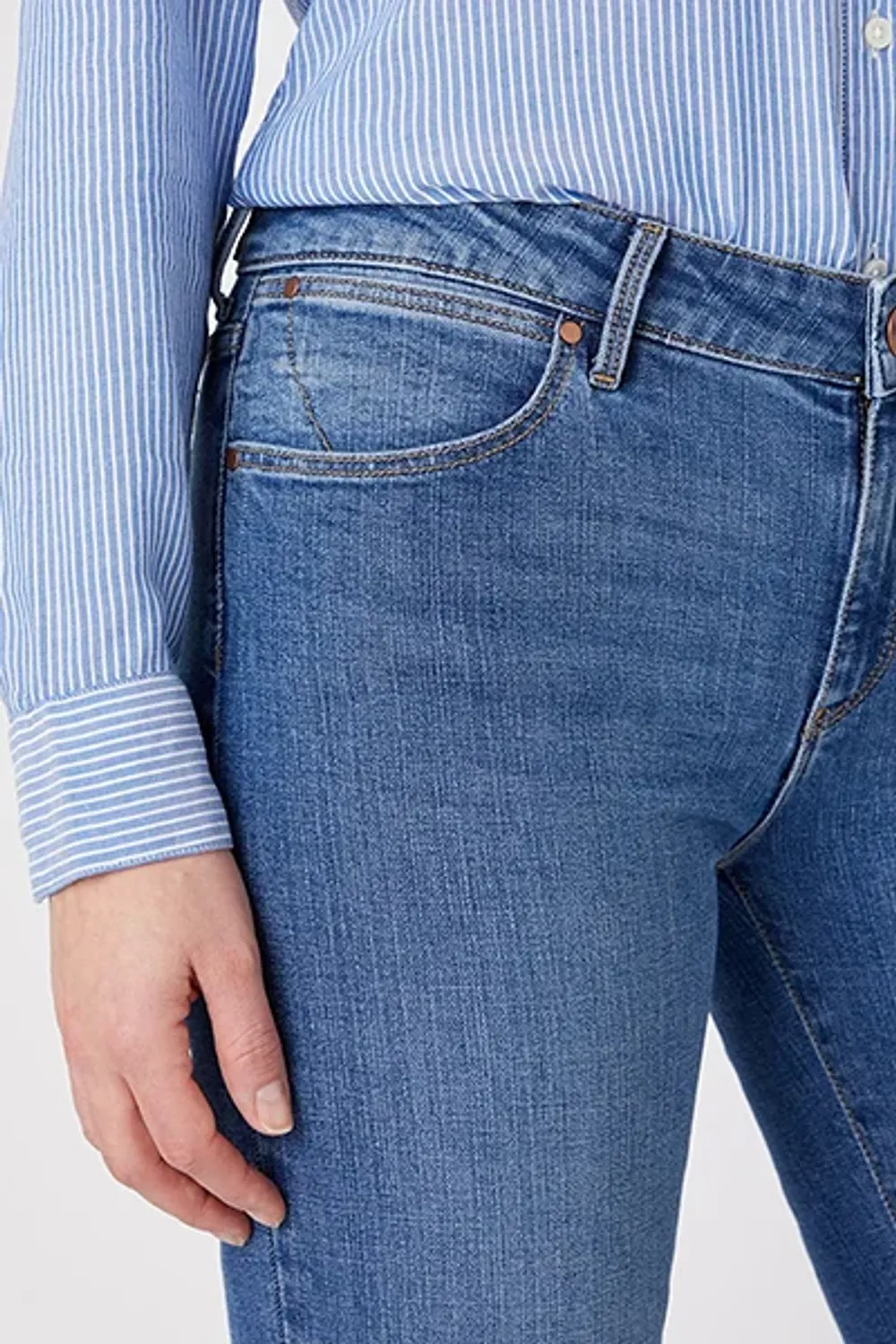 Джинсы BOOTCUT W28BKR25M