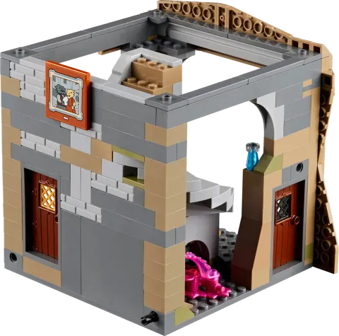 Конструктор LEGO Ideas 21348 Dungeons & Dragons: История красного дракона