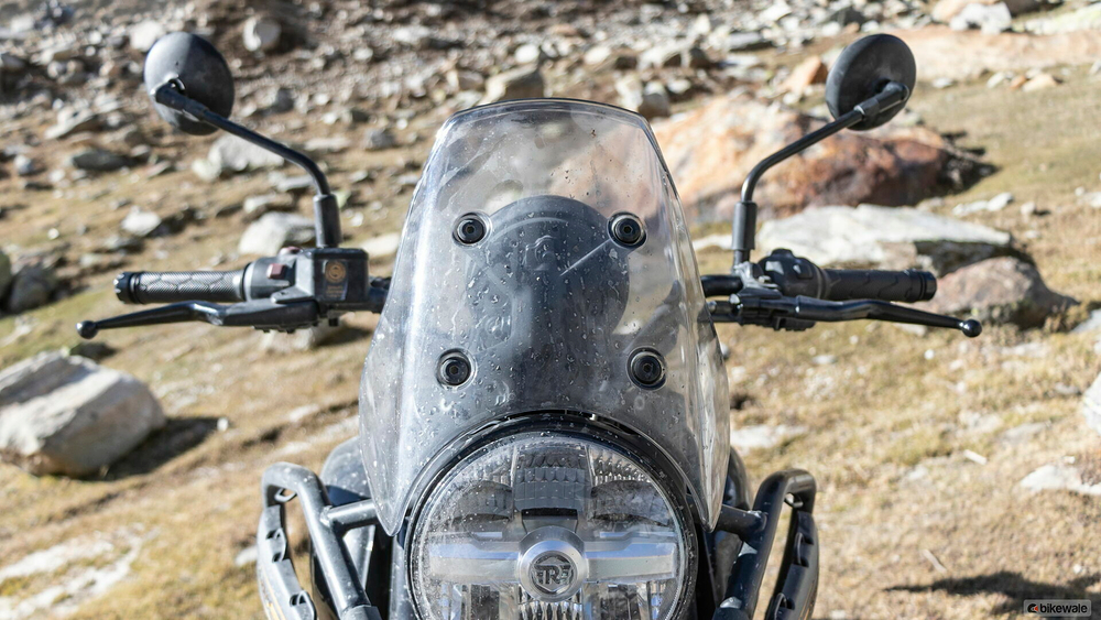 Royal Enfield Himalayan 450 Hanle Black (Premium / бескамерные шины)