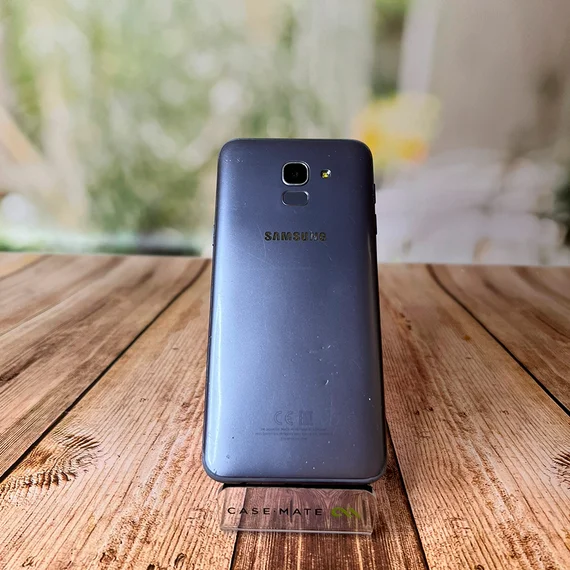 Смартфон Samsung Galaxy J6 (2018) 3/32GB (J600F) (Витринный)