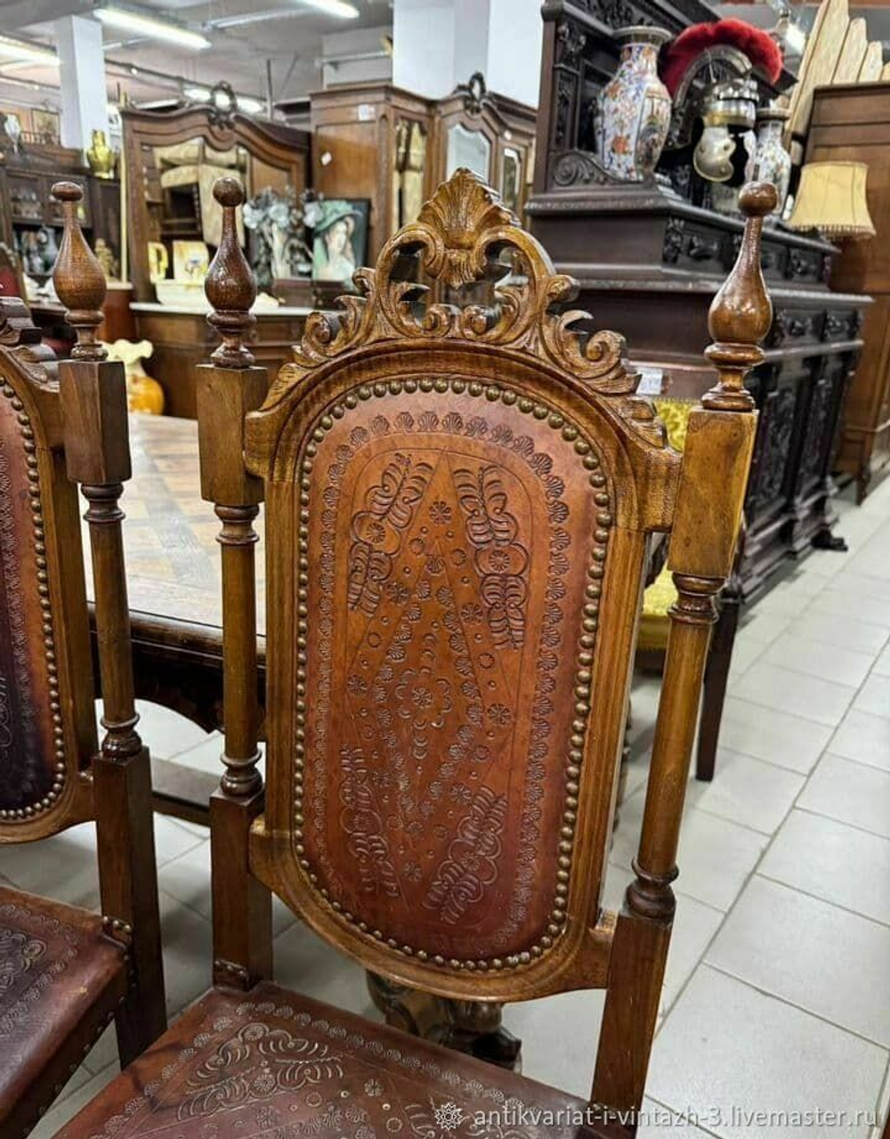 Антикварные стулья 8 шт