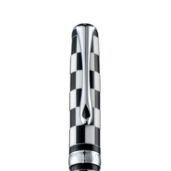 Шариковая ручка Diplomat Excellence A plus Rome black white easyFlow (D40102040) 2