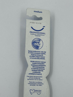 Зубная щетка Pepsodent Medium Professional, средней жесткости, синяя