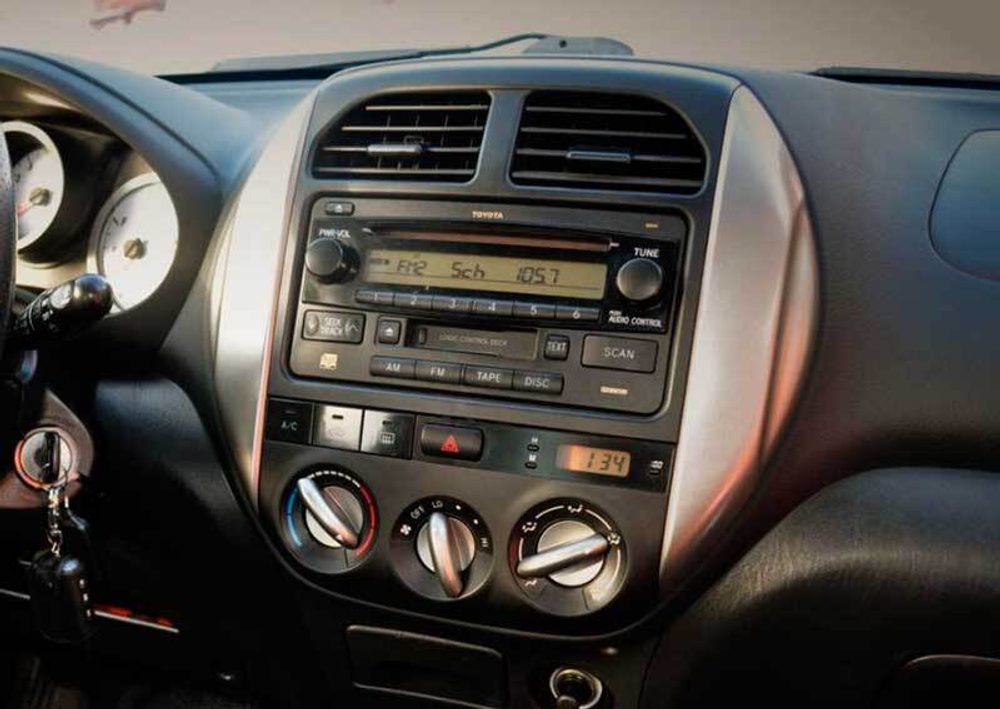 Topway TS7 1+16GB 8 ядер для Toyota Rav 4 2000-2003