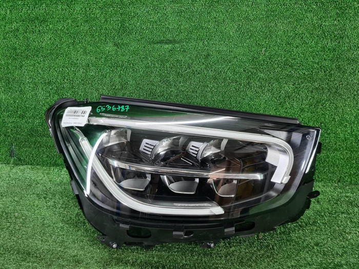 Фара правая Mercedes GLC X253 (2019-2022) LED