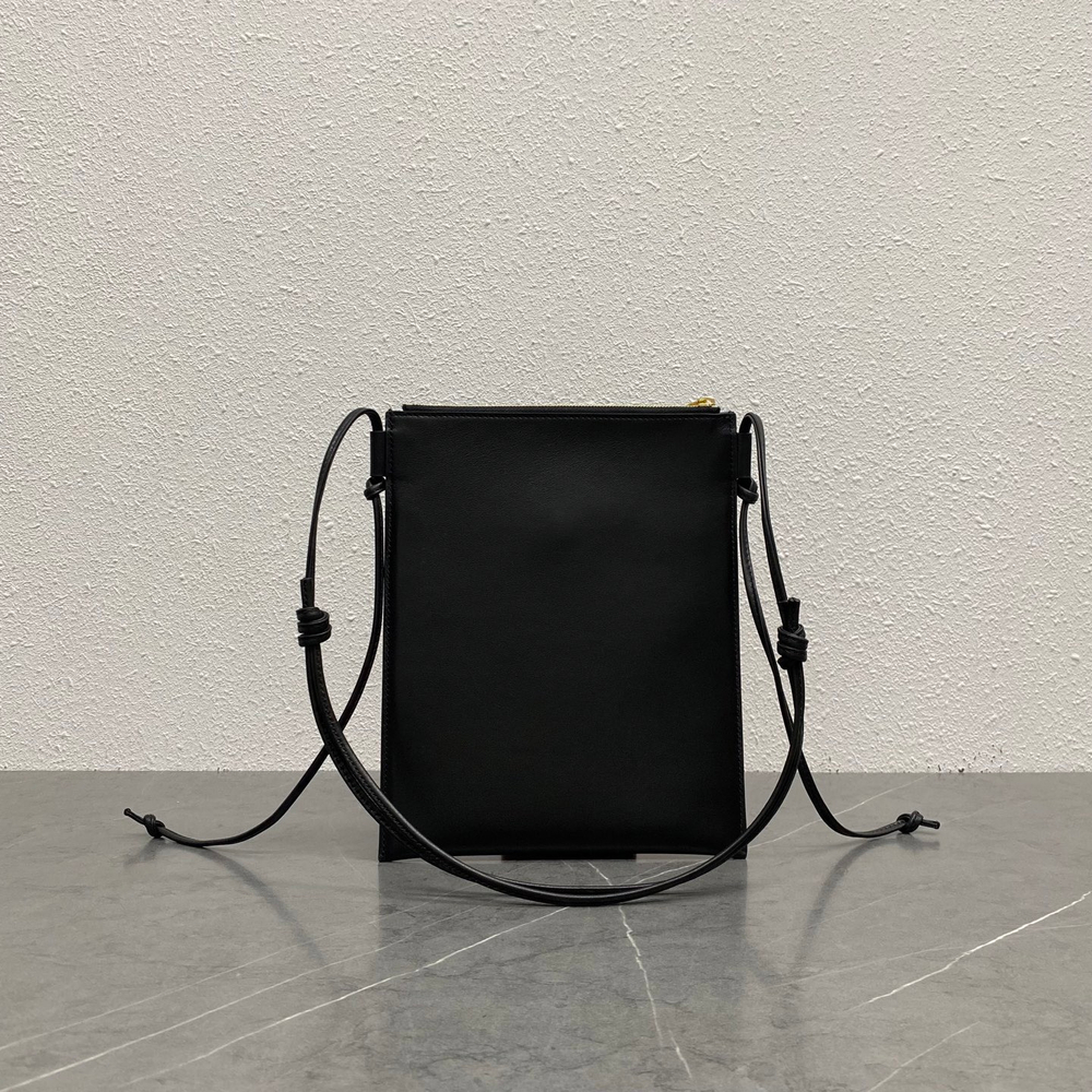 Sharp Pouch