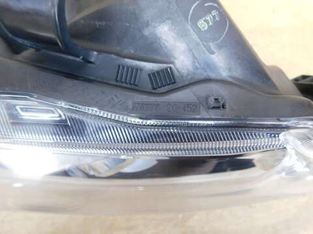 фара правая Toyota Allion NZT260 ZRT265 20-452