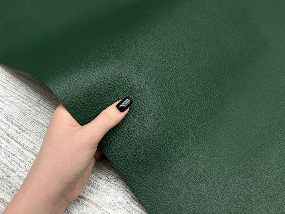 Лакшери цв. Зеленый / Luxury Tannery Dark Basil, толщ. 1,2-1,4 мм, натуральная кожа
