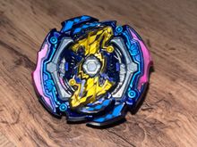 Волчок Judgement Joker 00Turn Trick Zan B142 от Takara Tomy