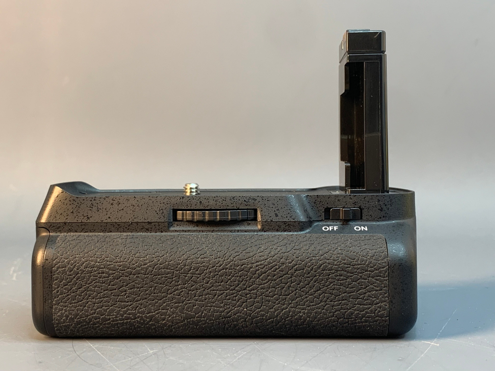Батарейный блок D3400 Nikon Noname