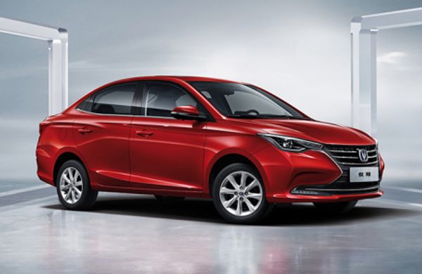 Changan представила в России седан Alsvin — альтернативу Hyundai Solaris Changan представила в России седан Alsvin — альтернативу Hyundai Solaris
