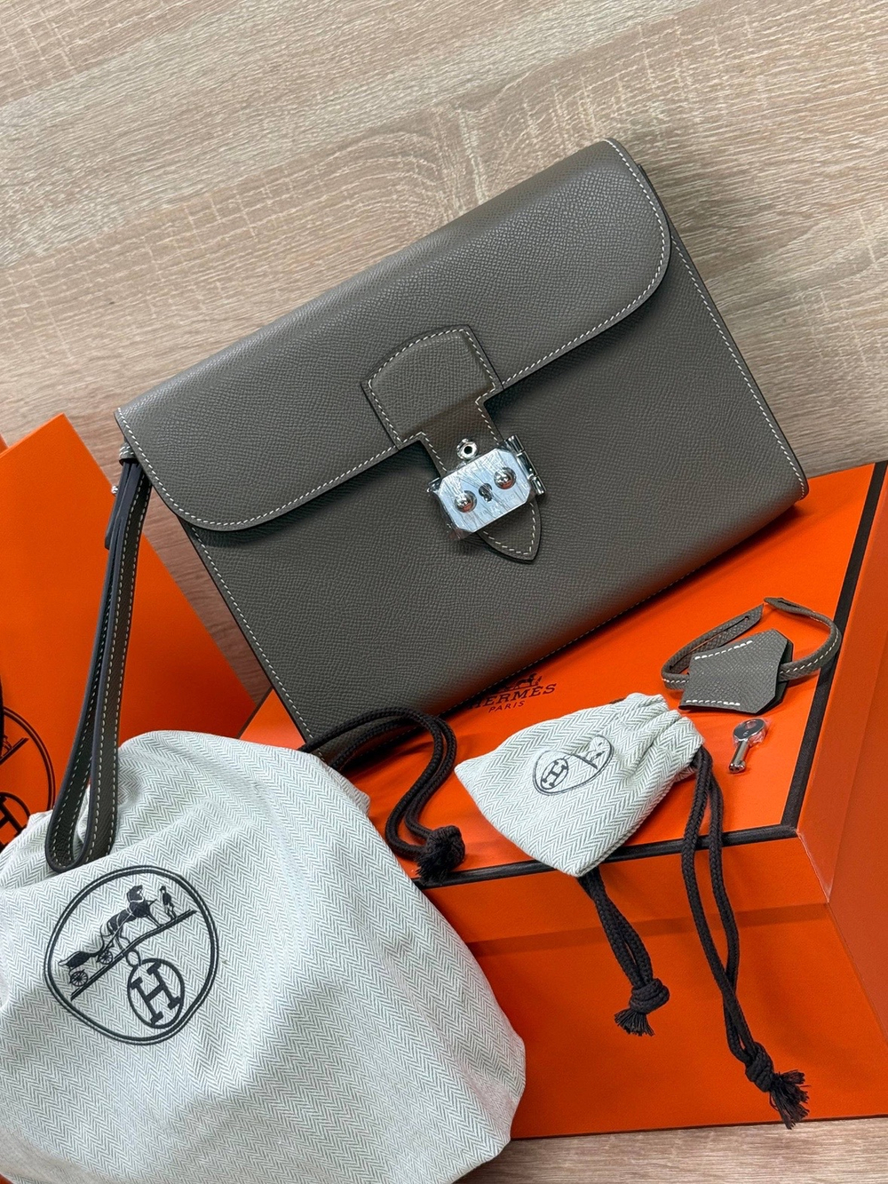 Клатч Hermes Sac a Depeches 24
