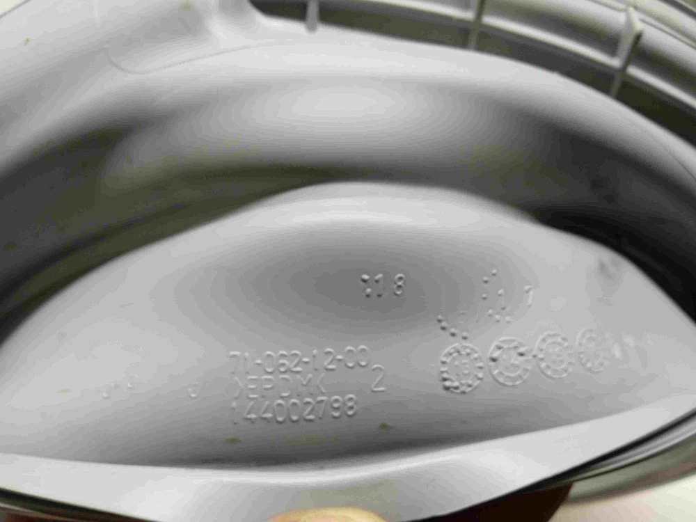 VMSG702 кт300 Манжета люка стиральной машины Hotpoint-Ariston VMSG702 б/у