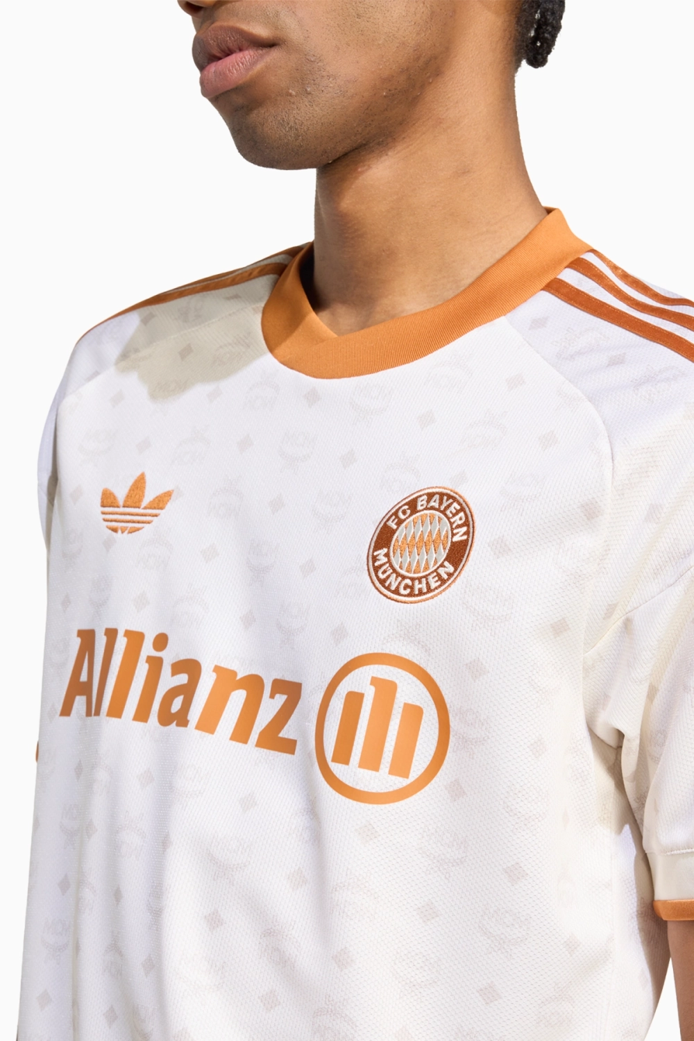 Футболка adidas FC Bayern x MCM 26/27 Women Team - белый