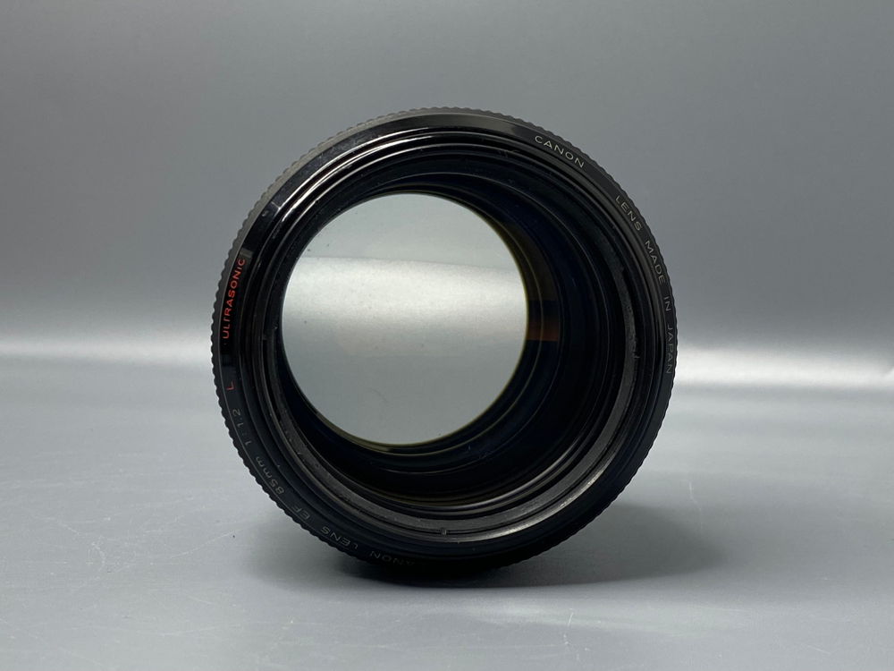 Canon EF 85mm f/1.2L II USM