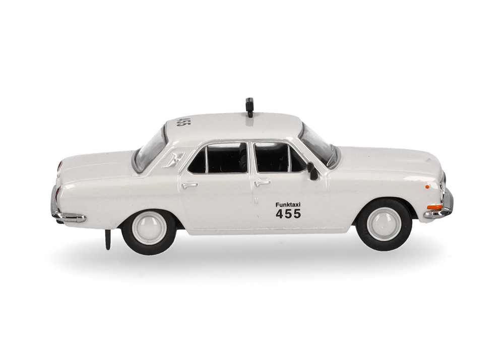 Автомобиль М24 «Такси 455 / Берлин»