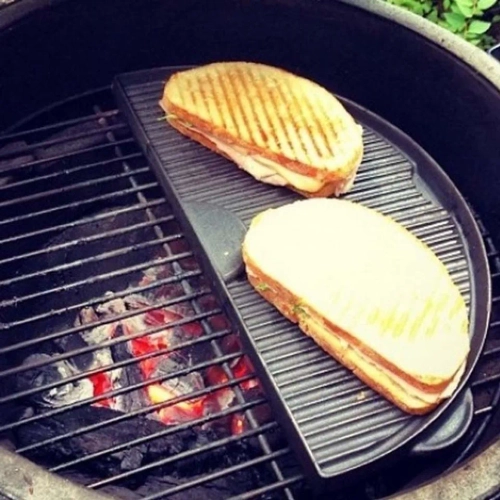 Сковорода полукруглая чугунная для гриля ХL и 2XL (Big Green Egg)