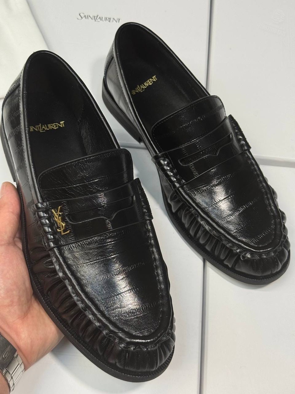 Лоферы Yves Saint Laurent Casandre
