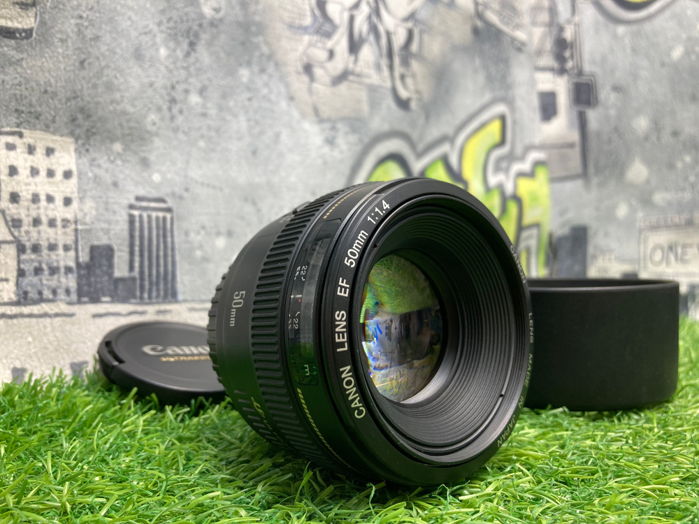 Canon EF 50mm 1.4 USM