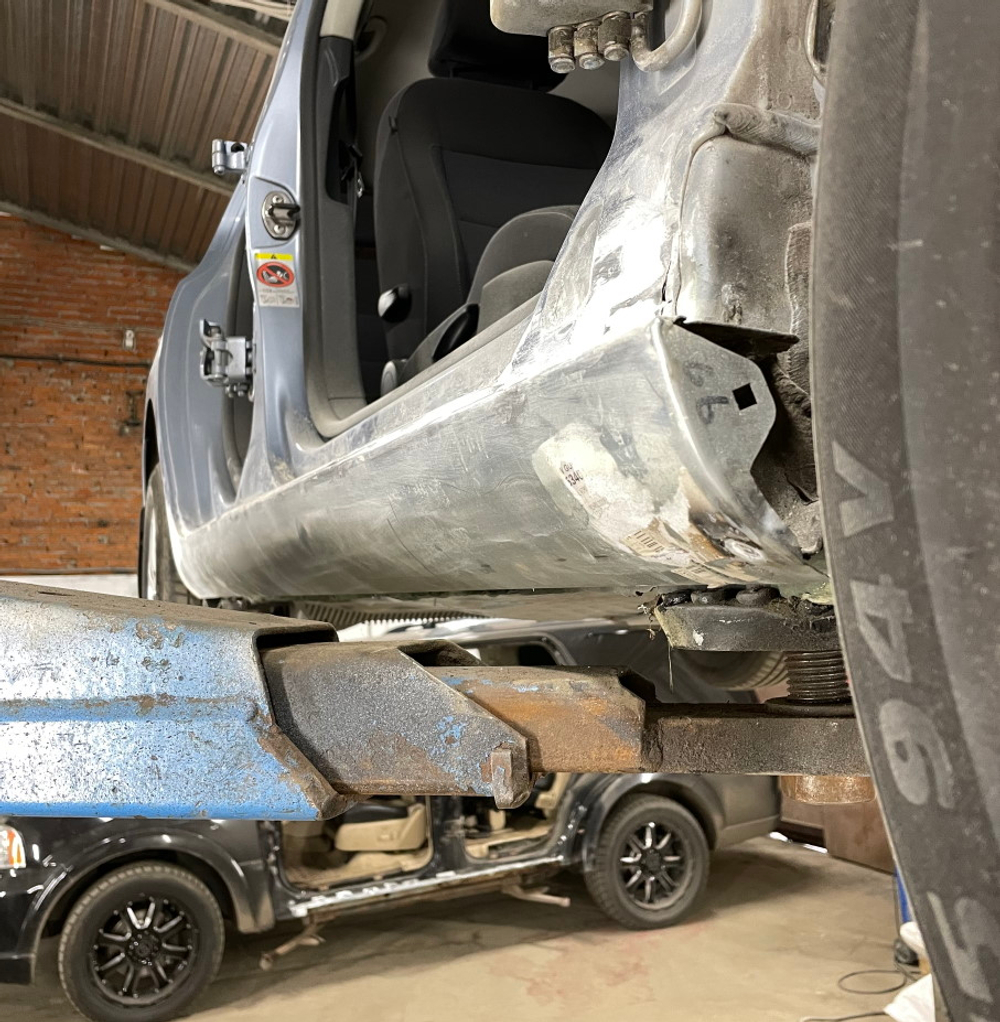 Порог левый Volkswagen Golf 6 (Klokkerholm)