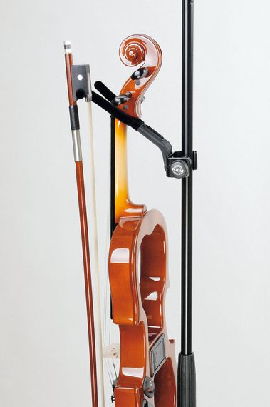 K&M 15580-000-55 держатель для скрипки на микрофонную стойку