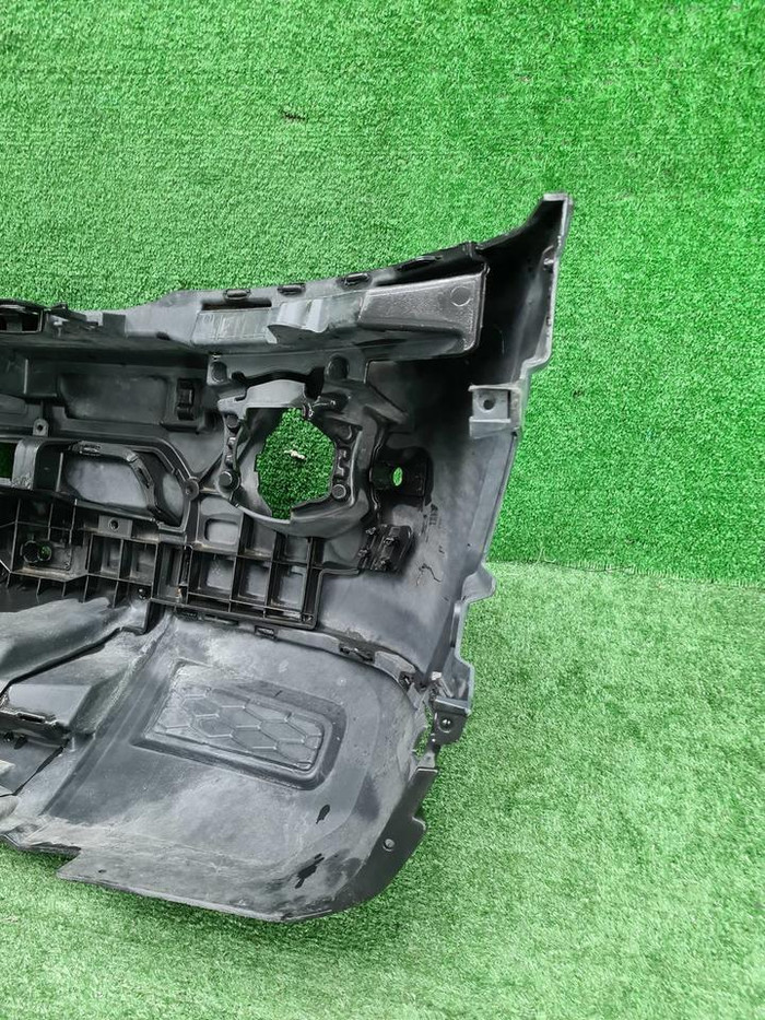 Бампер передний Land-Rover Discovery 4 (2009-2013)