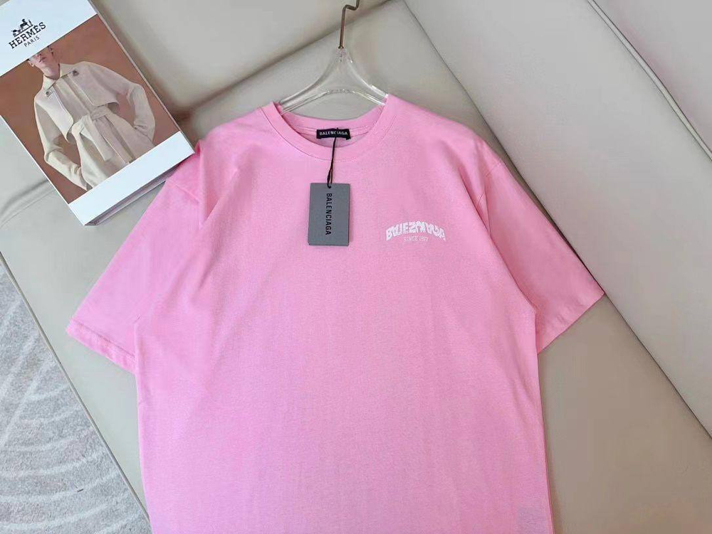 Футболка Balenciaga