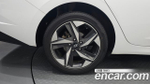 Hyundai AVANTE 1.6 — 2023